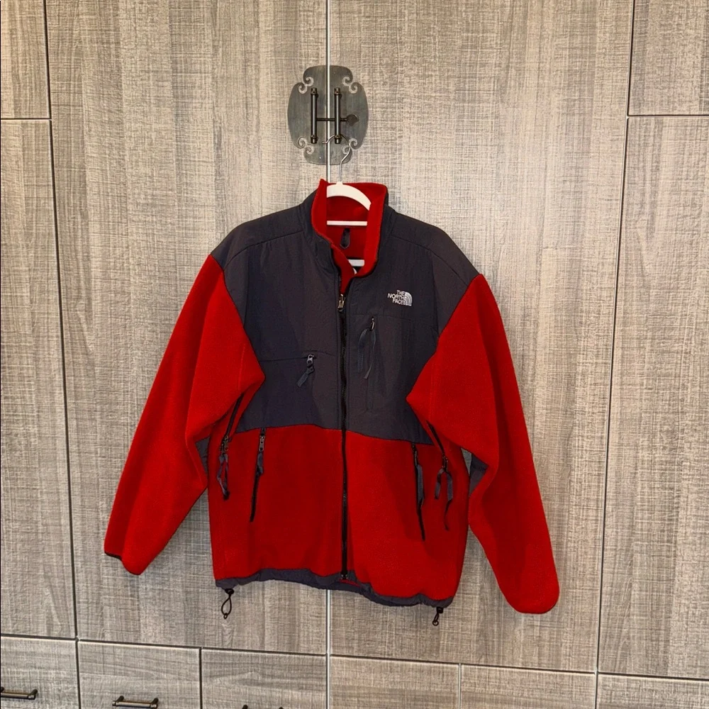 The North Face Fleece Jacket Men’s Large‎ Grey/Red